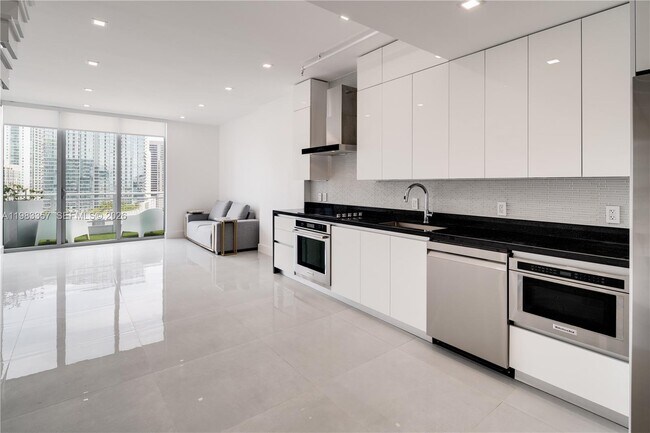 Photo - 690 SW 1st Ct Unit 2312