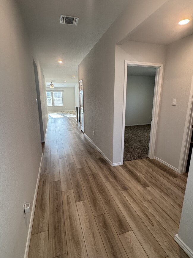 7108 Gilbert Dr