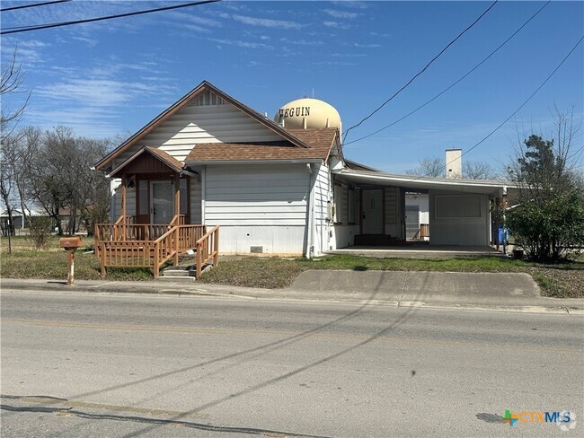 Building Photo - 1205 N Guadalupe St Rental