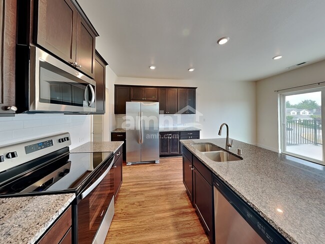 Photo - 6894 35th Pl NE