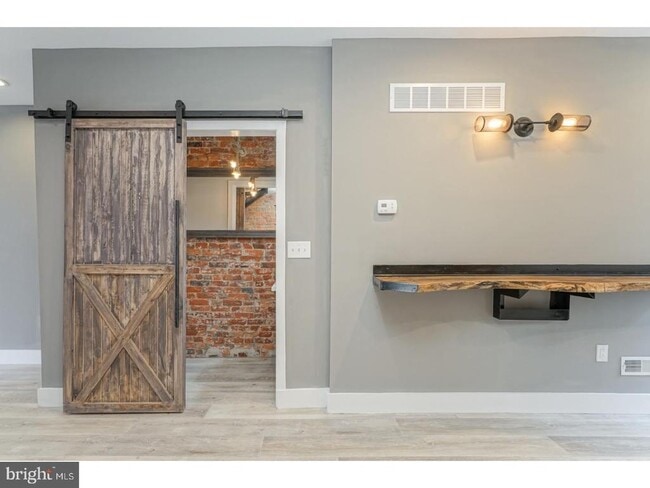 Photo - 1422 S Etting St