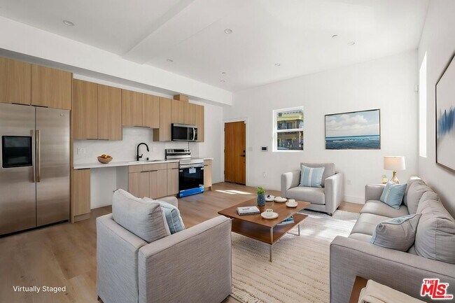 Photo - 1933 Magnolia Ave