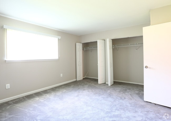 Photo - Summit Place Apartments