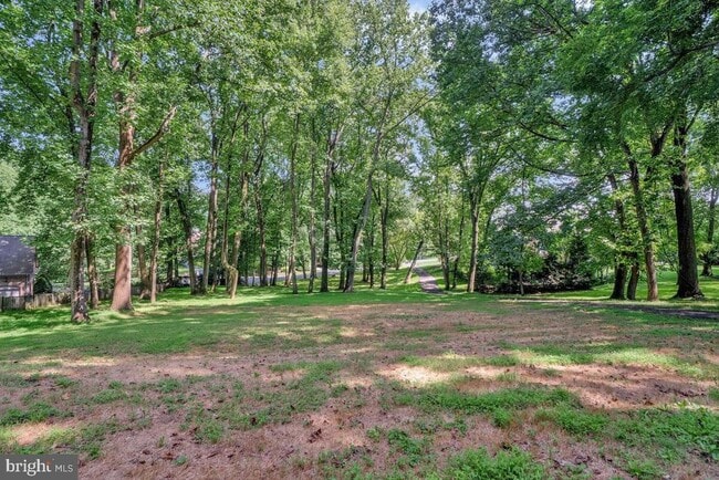 Photo - 502 Seneca Knoll Ct