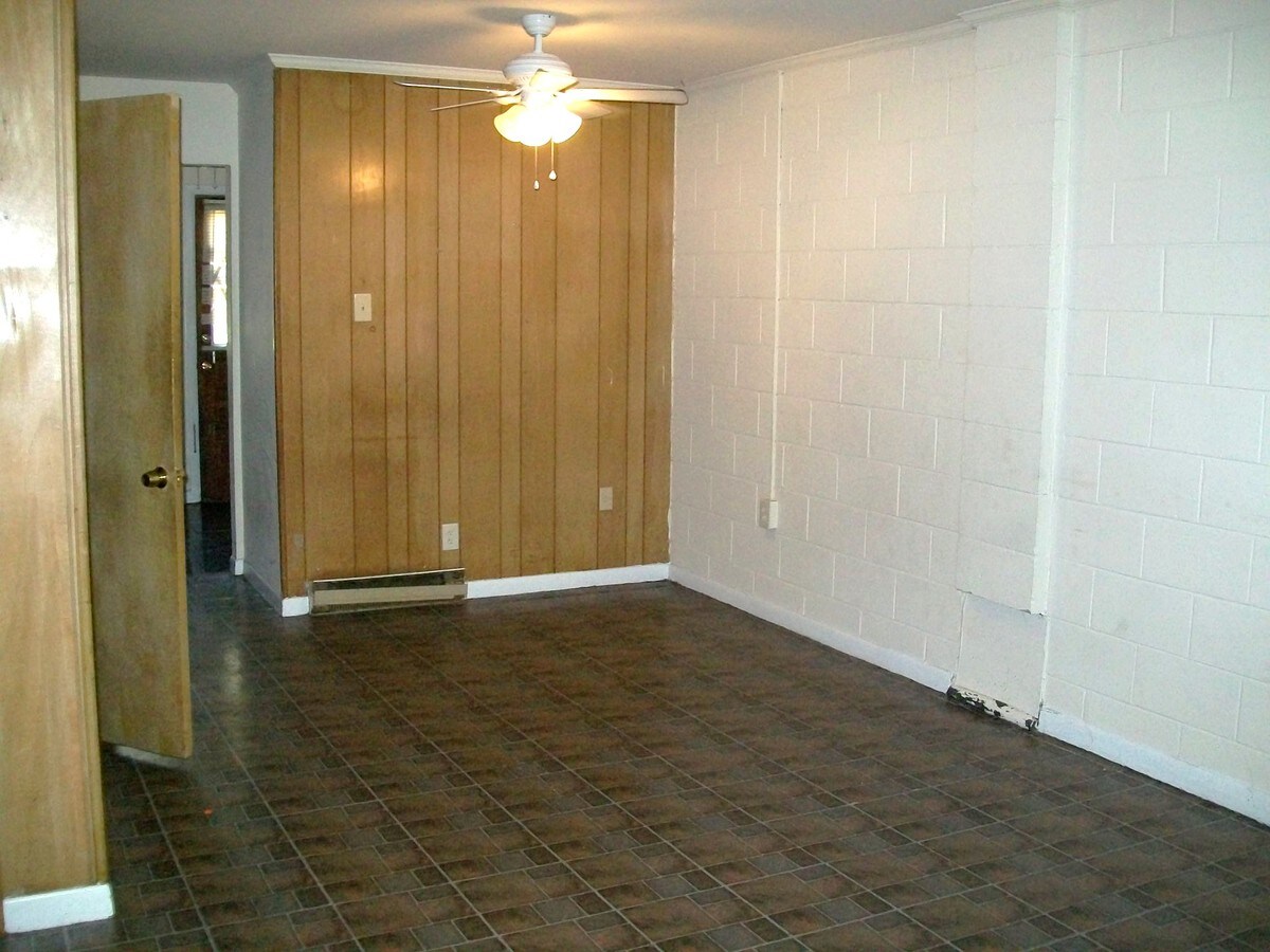 Photo - 3418 Enslow Ave