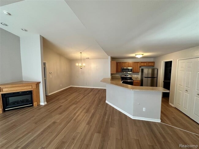 Building Photo - 15919 Morningside Rental