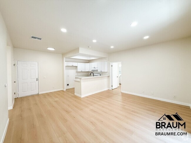 Building Photo - 11459 Collins St Rental