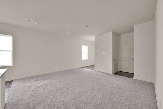 Photo - 583 Firemoon St