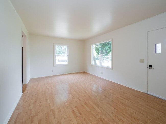 Photo - Two bedroom home in Portage