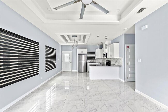 Photo - 16 S Dominique St