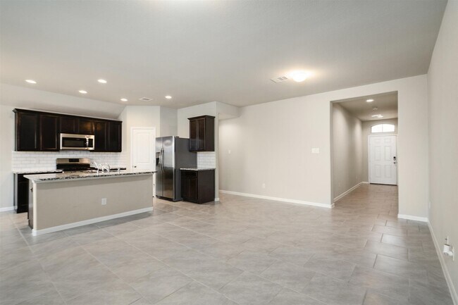 Photo - 3034 Darlington Ct