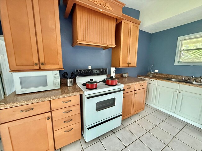 Photo - 2434 Shady Creek Ln