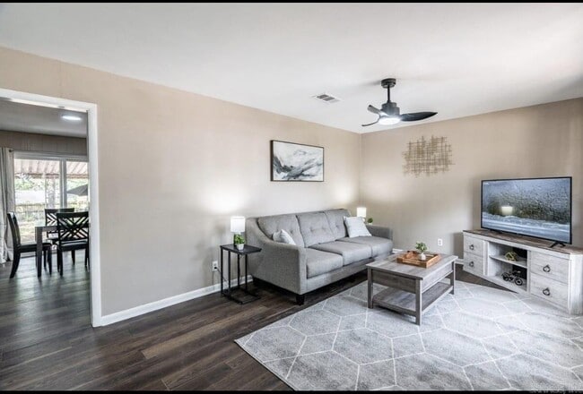 Photo - 1816 Osage Dr
