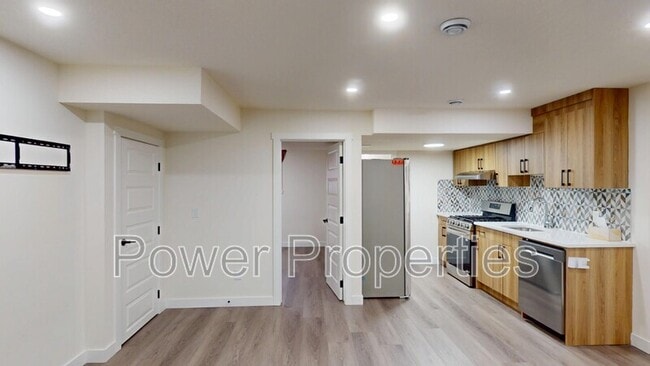 Photo - 253 Walgrove Blvd SE