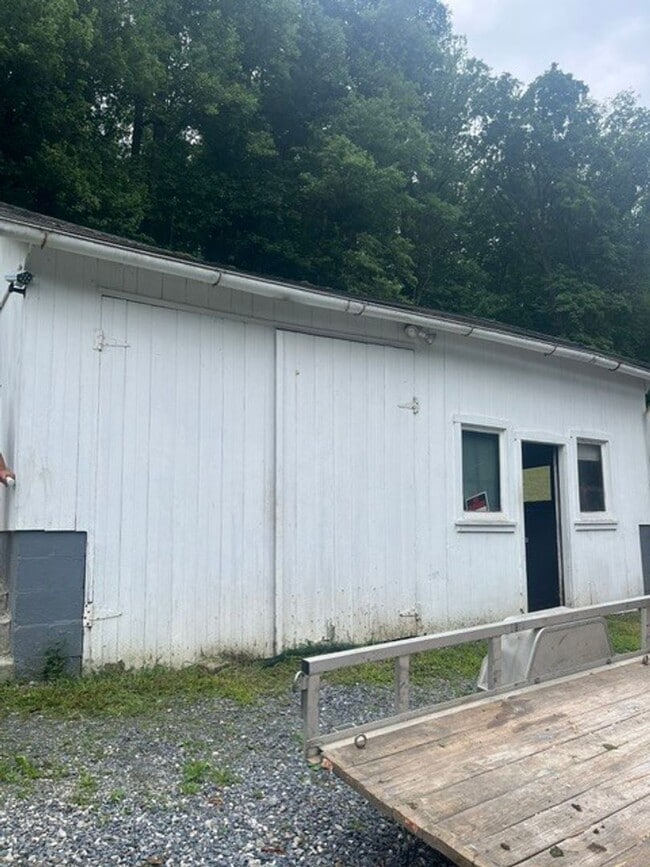 Photo - 702 Wyomissing Rd