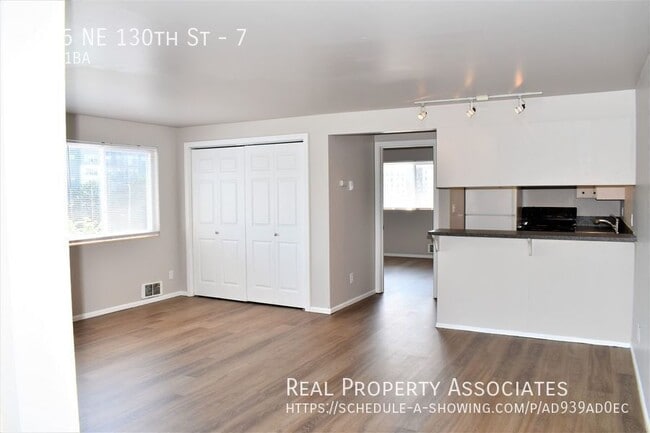 Photo - 3035 NE 130th St Unit 7