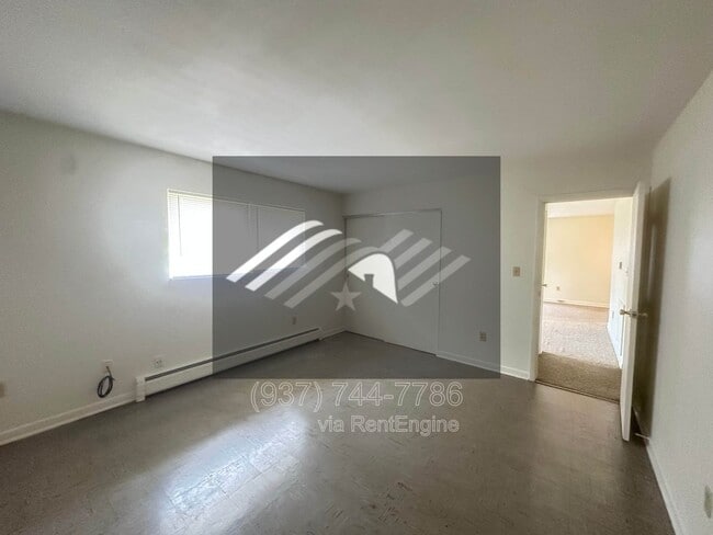 Photo - 807 E Trotwood Blvd