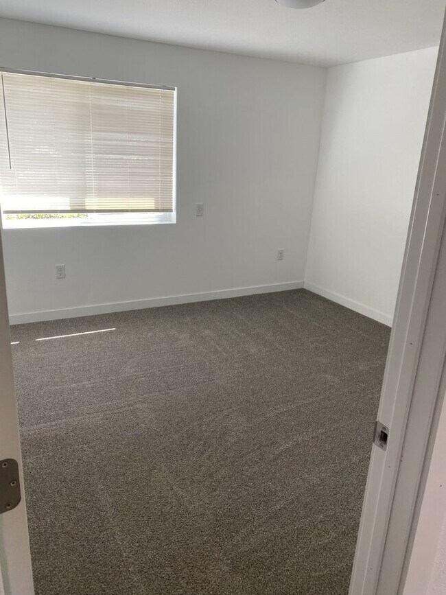 Photo - 1804 E Liberty Ave Unidad 2