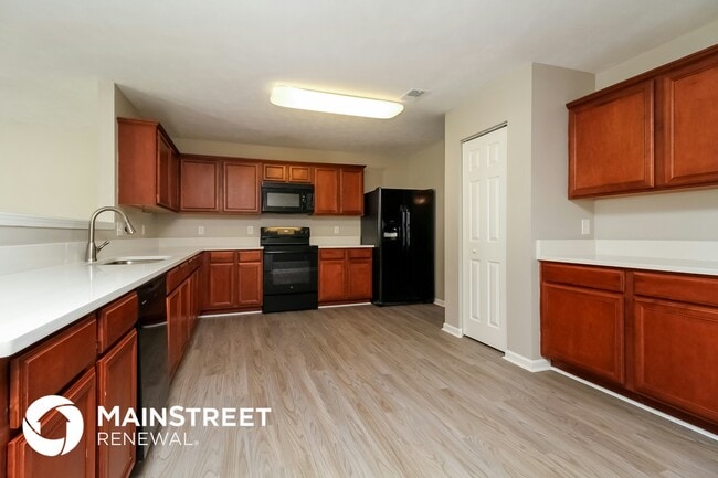 Photo - 3704 Blaze Dr