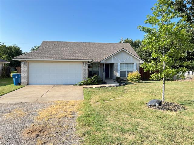 Building Photo - 631 Stagecoach Dr