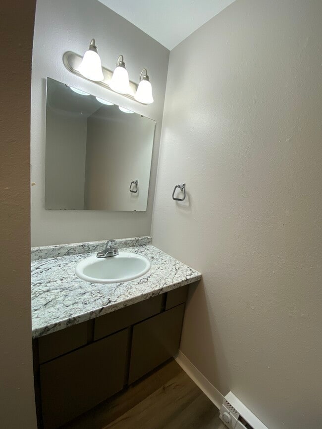 Photo - 1626 Hudson St