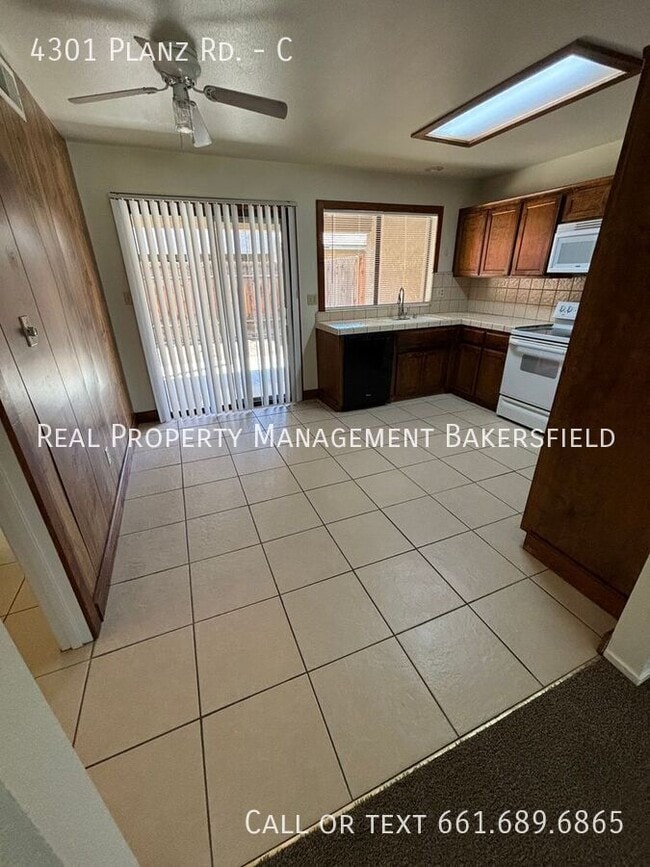 Photo - 4301 Planz Rd