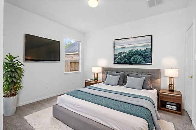 Photo - 6914 Grants Hollow Ln