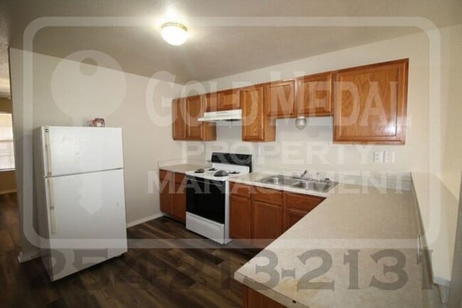 Photo - 3304 Barcelona Dr