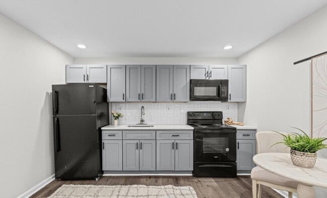 Photo - 5132 Pembridge Ave Unit 5132 Pembridge Avenue #1