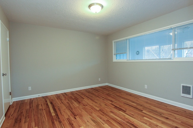 Photo - Raleigh Heights