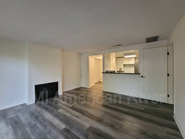 Photo - 941 Fulton Ave