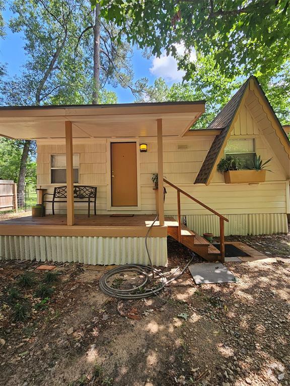 Building Photo - 16443 Piper Ln Rental