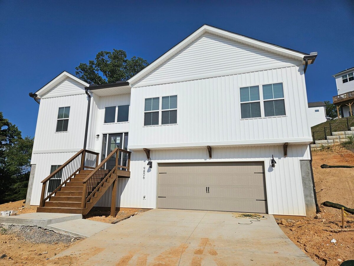 New Construction in Karns with Washer and ... - New Construction in Karns with Washer and ... House