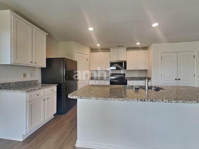 Photo - 3026 Wingadee Dr
