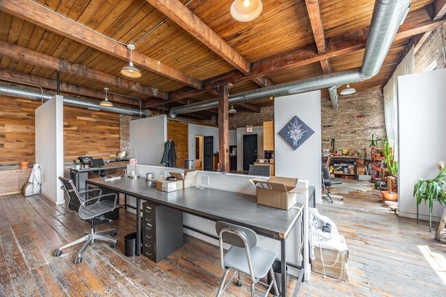 Photo - 3124 W Carroll Ave Unidad 2