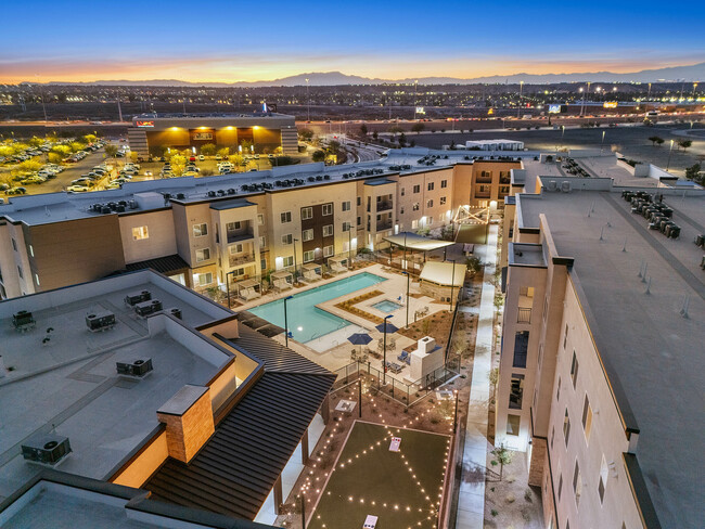 Building Photo - Album Union Village 55+ Active Adult Apart... Rental