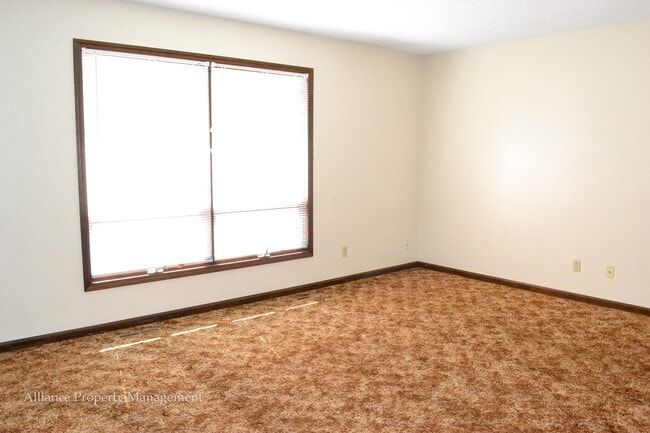 Photo - 2025 Shirley Ln Unidad 2027