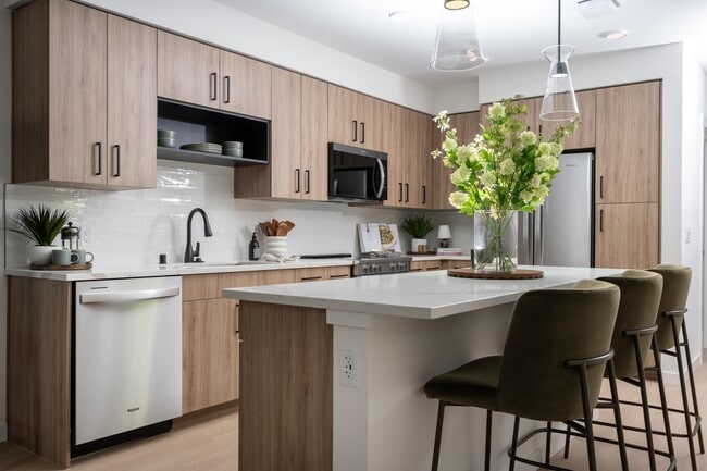 Photo - Alexan Woodinville