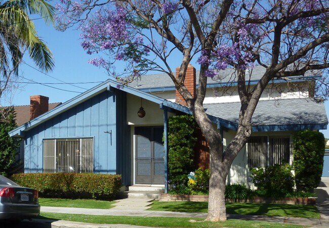 Photo - 660 Stanley Ave Unit #2