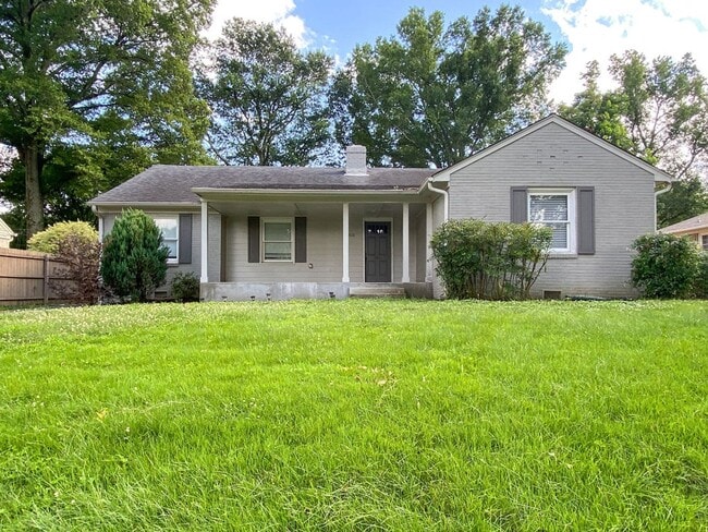 Building Photo - Nicely updated home in High Point Terrace