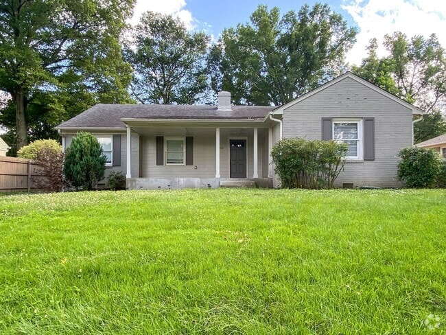 Building Photo - Nicely updated home in High Point Terrace