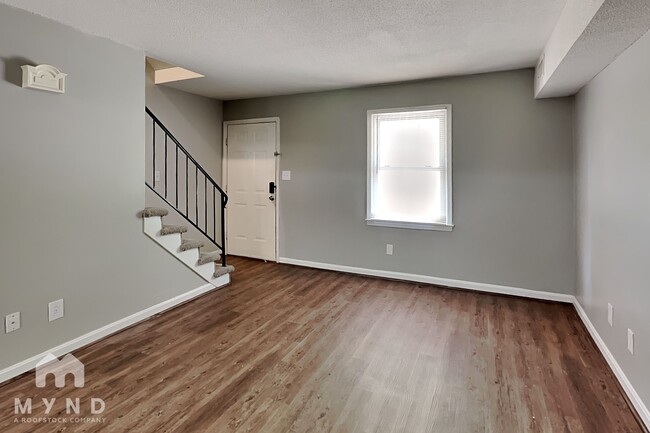 Photo - 4705 Blue Bird Ct