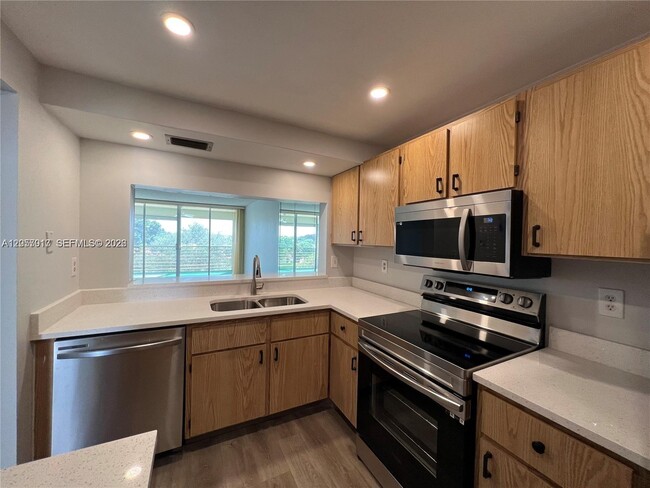 Photo - 9520 Seagrape Dr Unidad 403