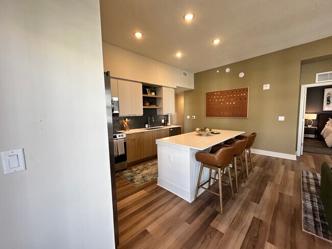 Photo - 2822 SW 69th Ave Unit B