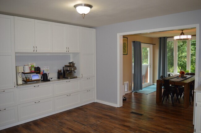 Photo - 1676 Silverado Dr