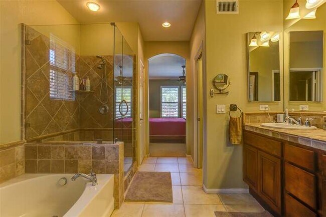 Photo - 9241 Piantino Way