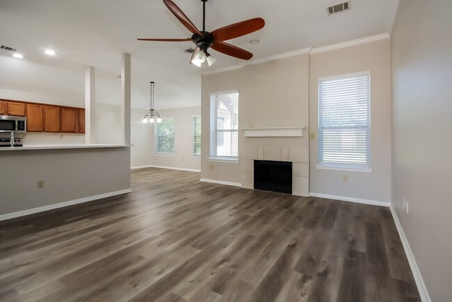 Photo - 13553 Miller Ln