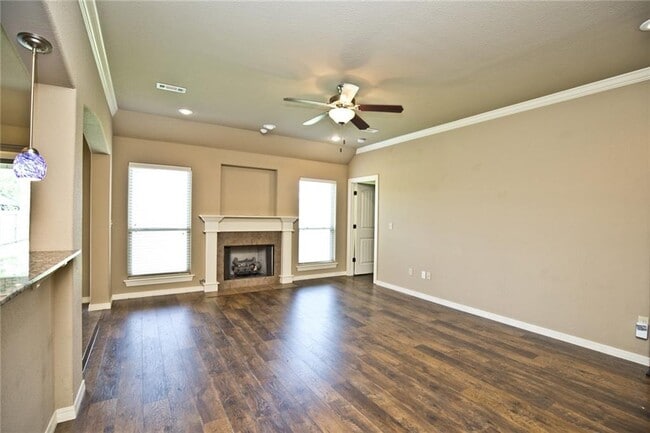 Photo - 3057 Azure Ave