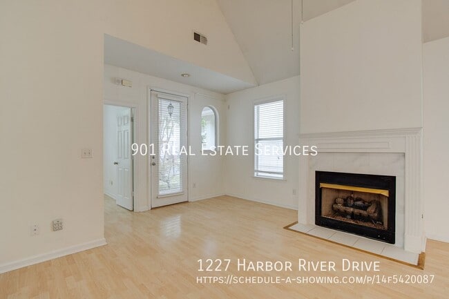 Photo - 1227 Harbor River Dr