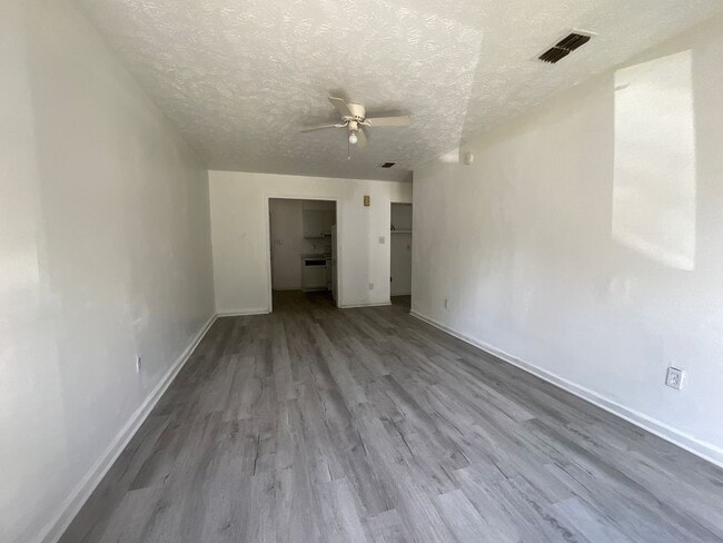 Photo - 1436 Tangora Ln